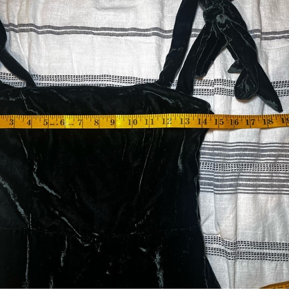 House of Harlow 1960 Velvet Tie Shoulder Mini Short Dress Dark Green Clubbing - Picture 7 of 14